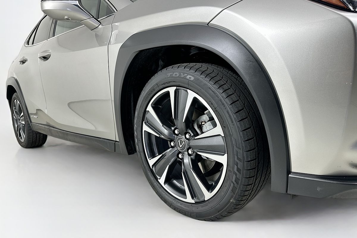 2019 Lexus UX250h SPORTS LUX +EP1 HYBRID (AWD) MZAH15R
