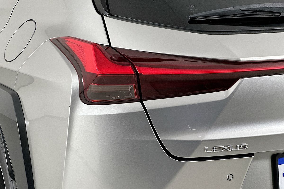 2019 Lexus UX250h SPORTS LUX +EP1 HYBRID (AWD) MZAH15R