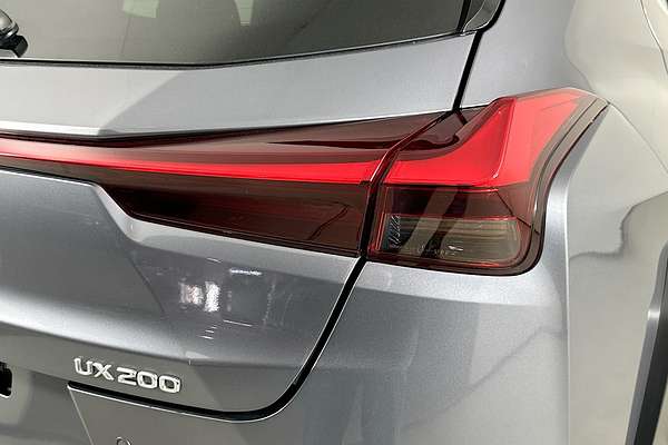 2022 Lexus UX LUXURY MZAA10R