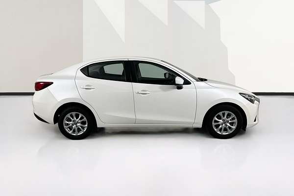 2017 Mazda MAZDA2 MAXX DL MY17