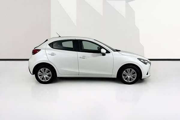 2017 Mazda MAZDA2 NEO DJ MY17