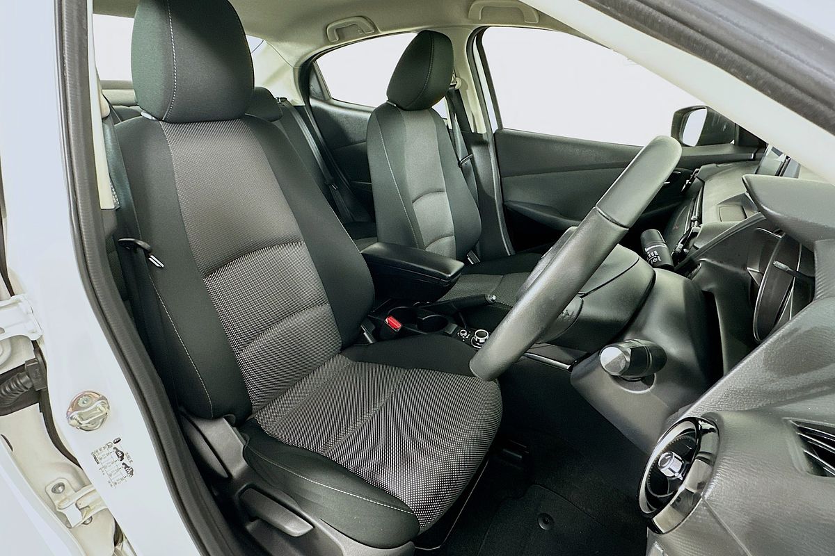 2017 Mazda MAZDA2 MAXX DL MY17