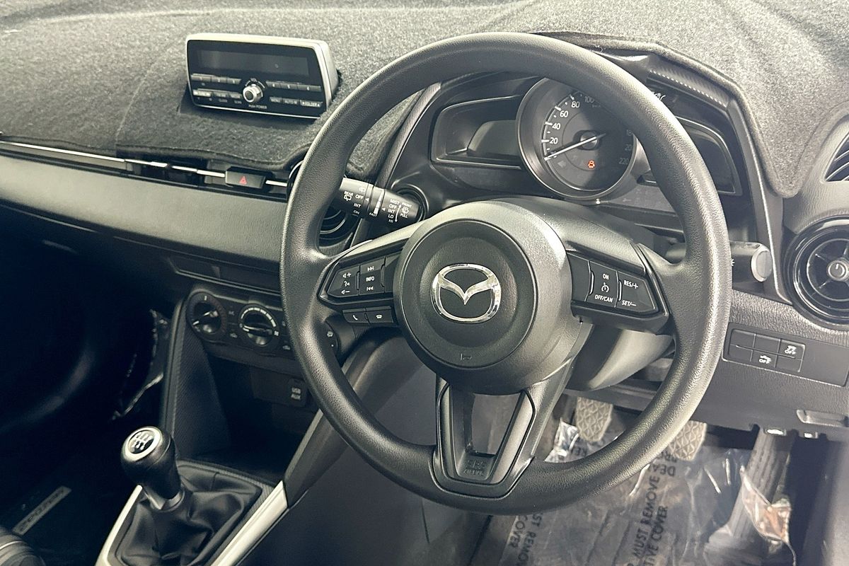 2017 Mazda MAZDA2 NEO DJ MY17