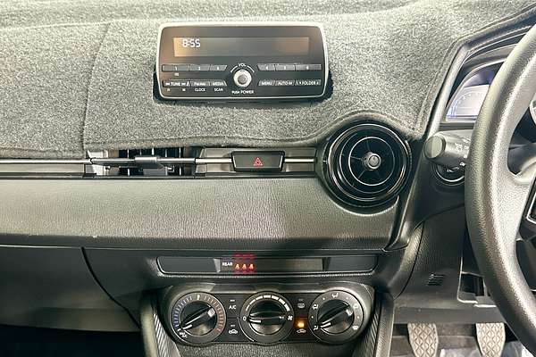 2017 Mazda MAZDA2 NEO DJ MY17