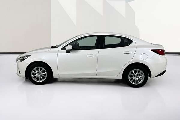 2017 Mazda MAZDA2 MAXX DL MY17