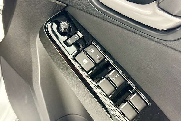 2025 Mazda BT-50 SP (4x4) B30G 4X4