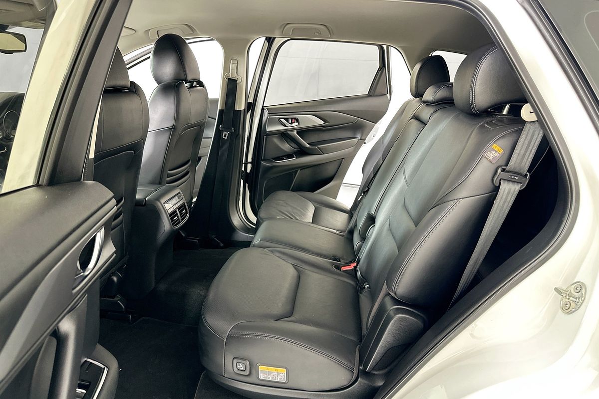 2022 Mazda CX-9 TOURING (FWD) CX9M