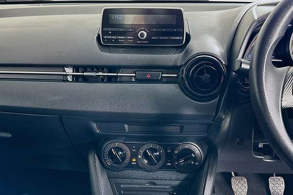 2015 Mazda MAZDA2 NEO DL MY16