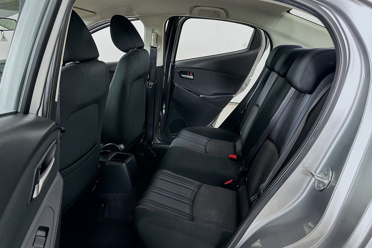 2015 Mazda MAZDA2 NEO DL MY16
