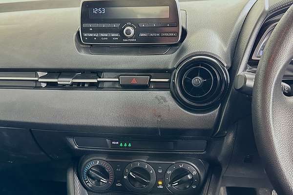 2016 Mazda MAZDA2 NEO DJ MY16
