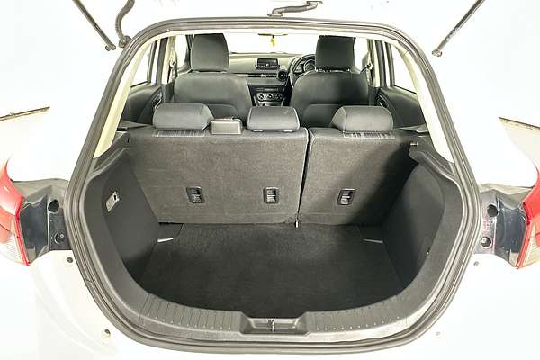 2016 Mazda MAZDA2 NEO DJ MY16