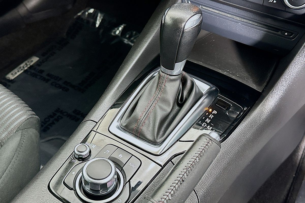 2015 Mazda MAZDA3 SP25 BM