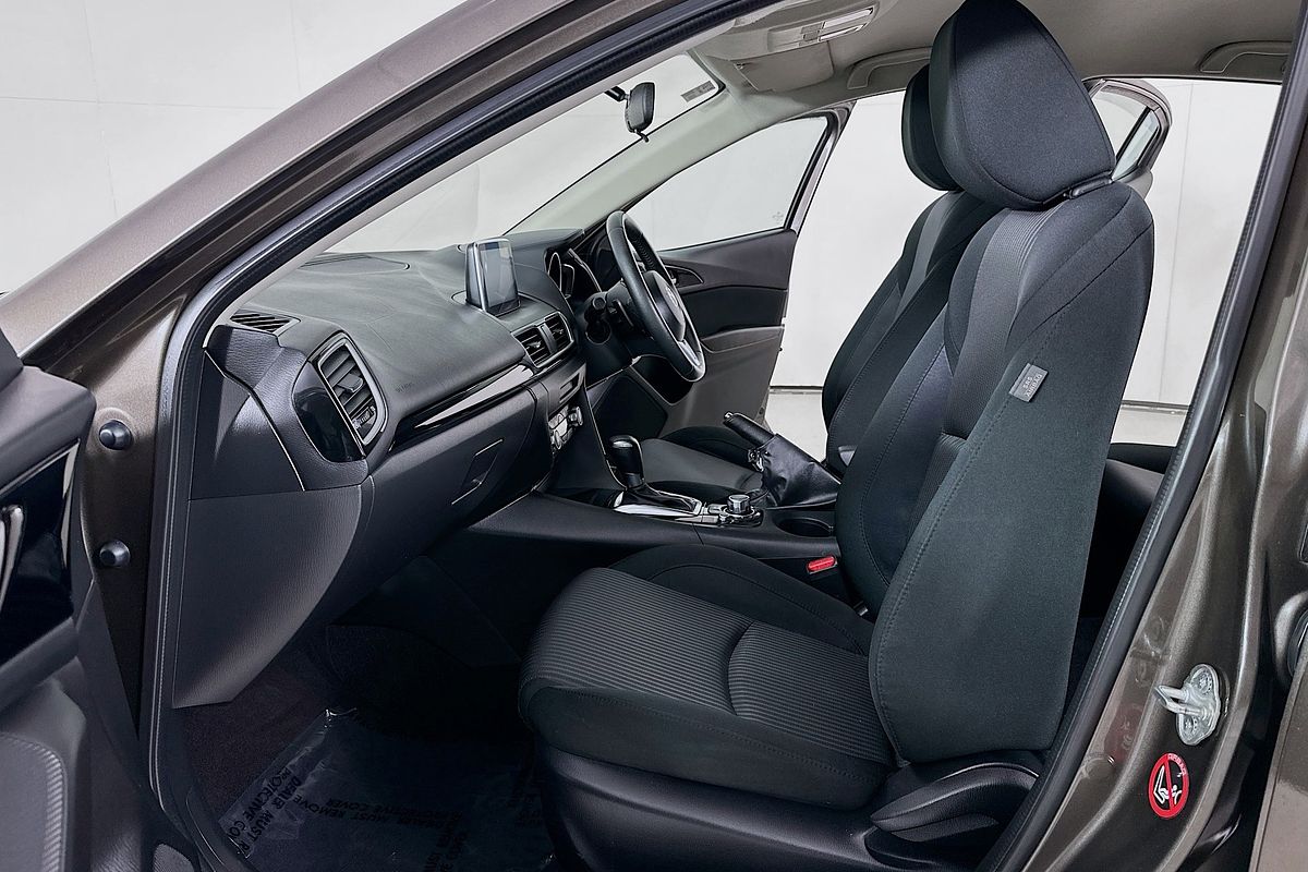 2015 Mazda MAZDA3 SP25 BM