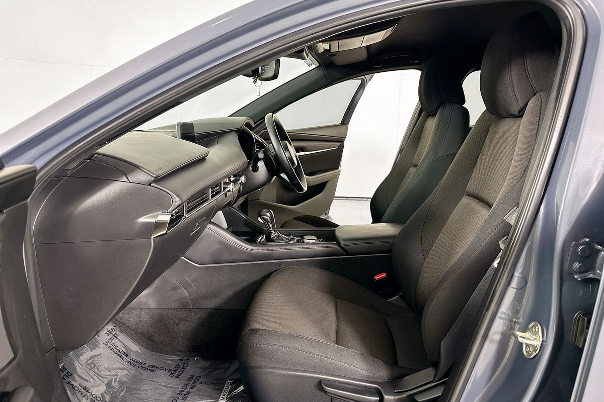 2023 Mazda MAZDA3 G20 EVOLVE 300P