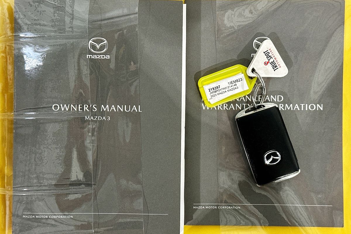 2023 Mazda MAZDA3 G20 EVOLVE 300P