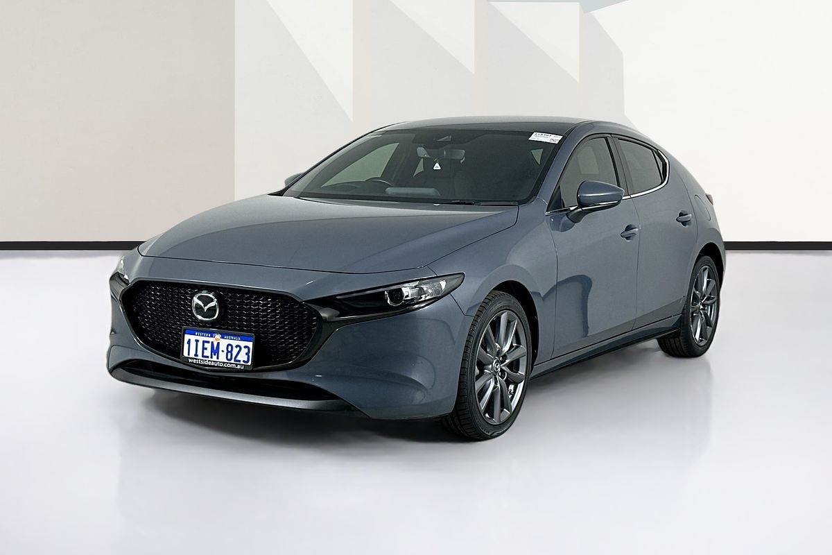 2023 Mazda MAZDA3 G20 EVOLVE 300P