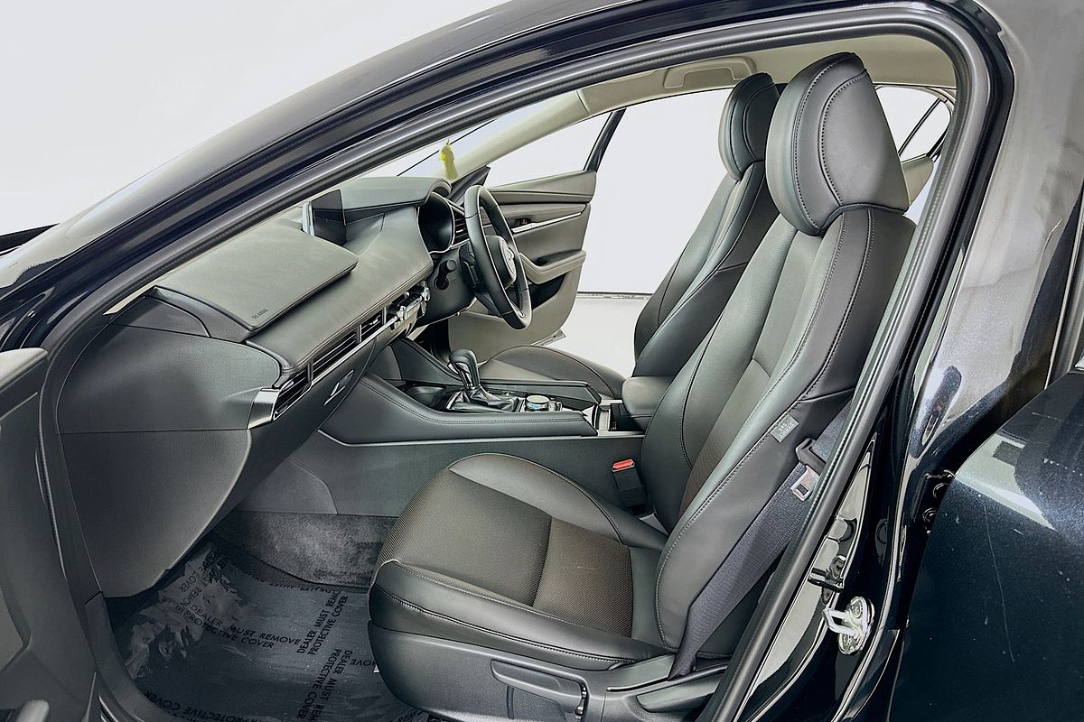 2025 Mazda MAZDA3 G25 GT VISION 300R