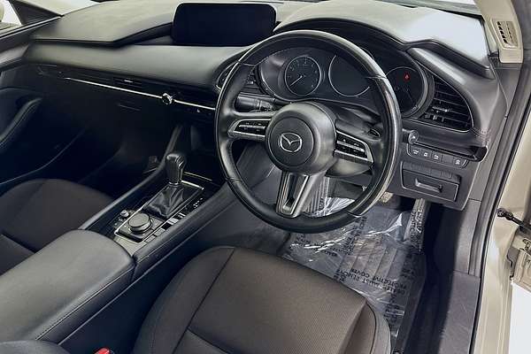 2022 Mazda MAZDA3 G20 EVOLVE 300P