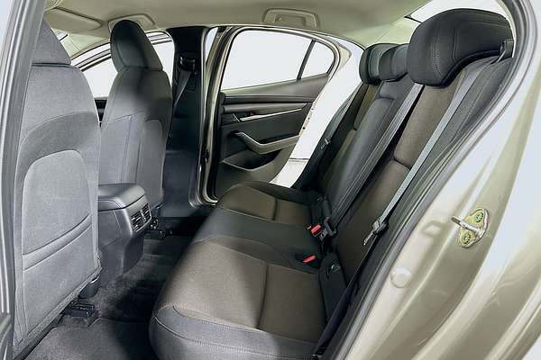 2022 Mazda MAZDA3 G20 EVOLVE 300P
