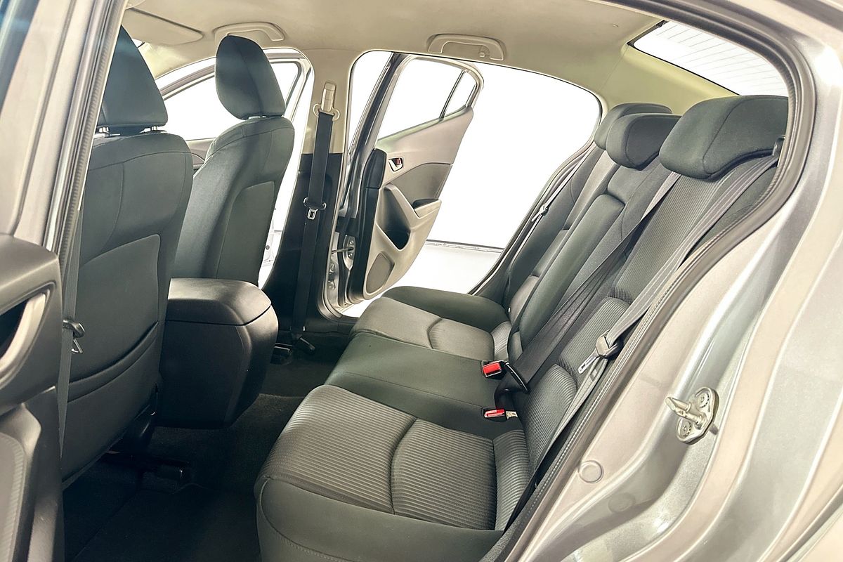 2015 Mazda MAZDA3 MAXX BM