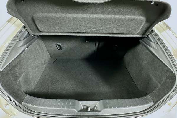 2023 Mazda MAZDA3 G20 TOURING 300P