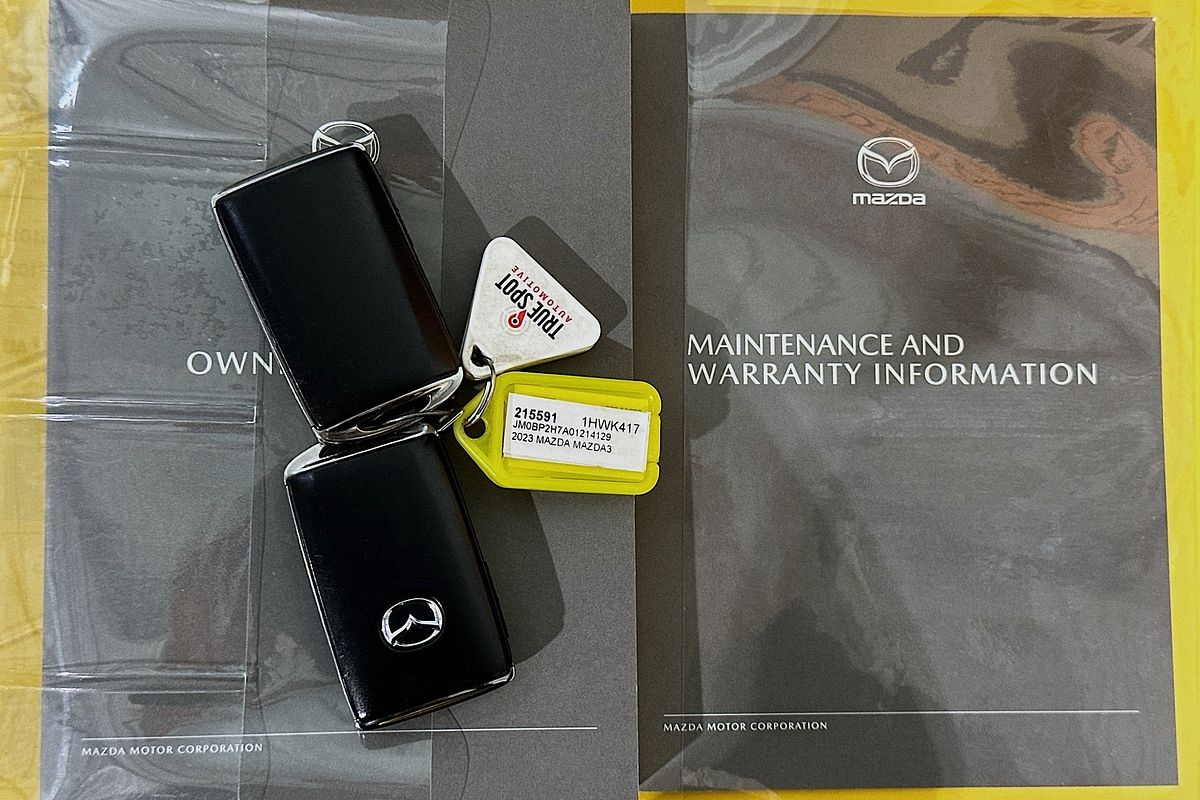 2023 Mazda MAZDA3 G20 TOURING 300P