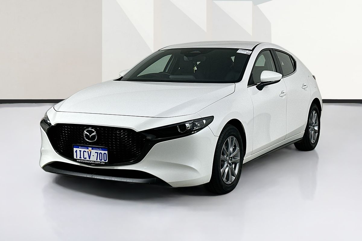 2024 Mazda MAZDA3 G20 PURE 300Q