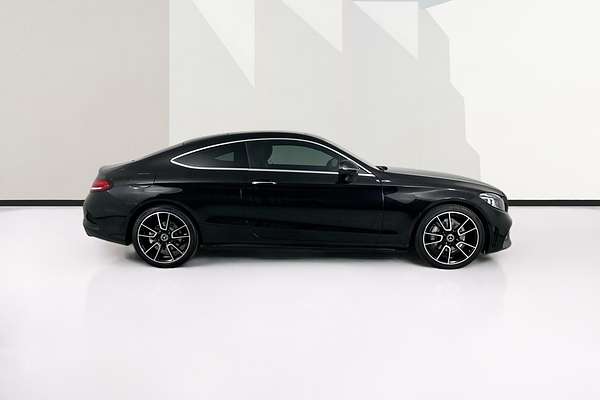 2021 Mercedes-Benz C200  C205 MY21