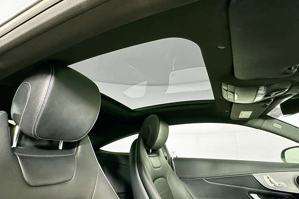 2021 Mercedes-Benz C200  C205 MY21