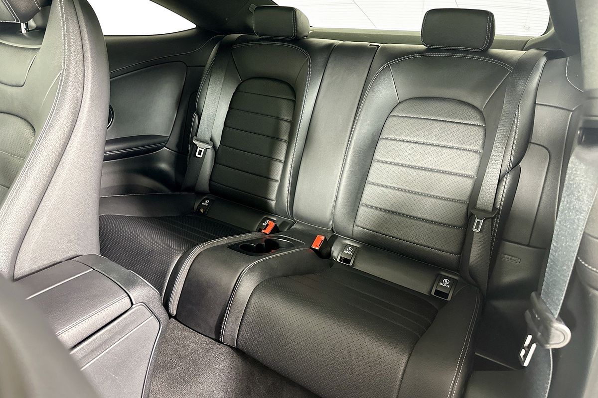 2021 Mercedes-Benz C200  C205 MY21