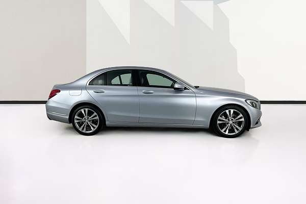 2015 Mercedes-Benz C200  205