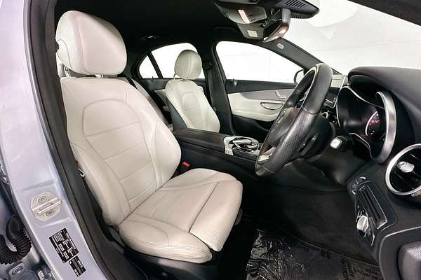 2015 Mercedes-Benz C200  205