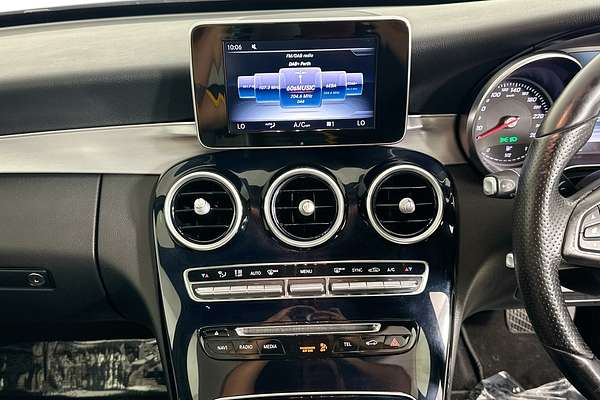 2015 Mercedes-Benz C200  205