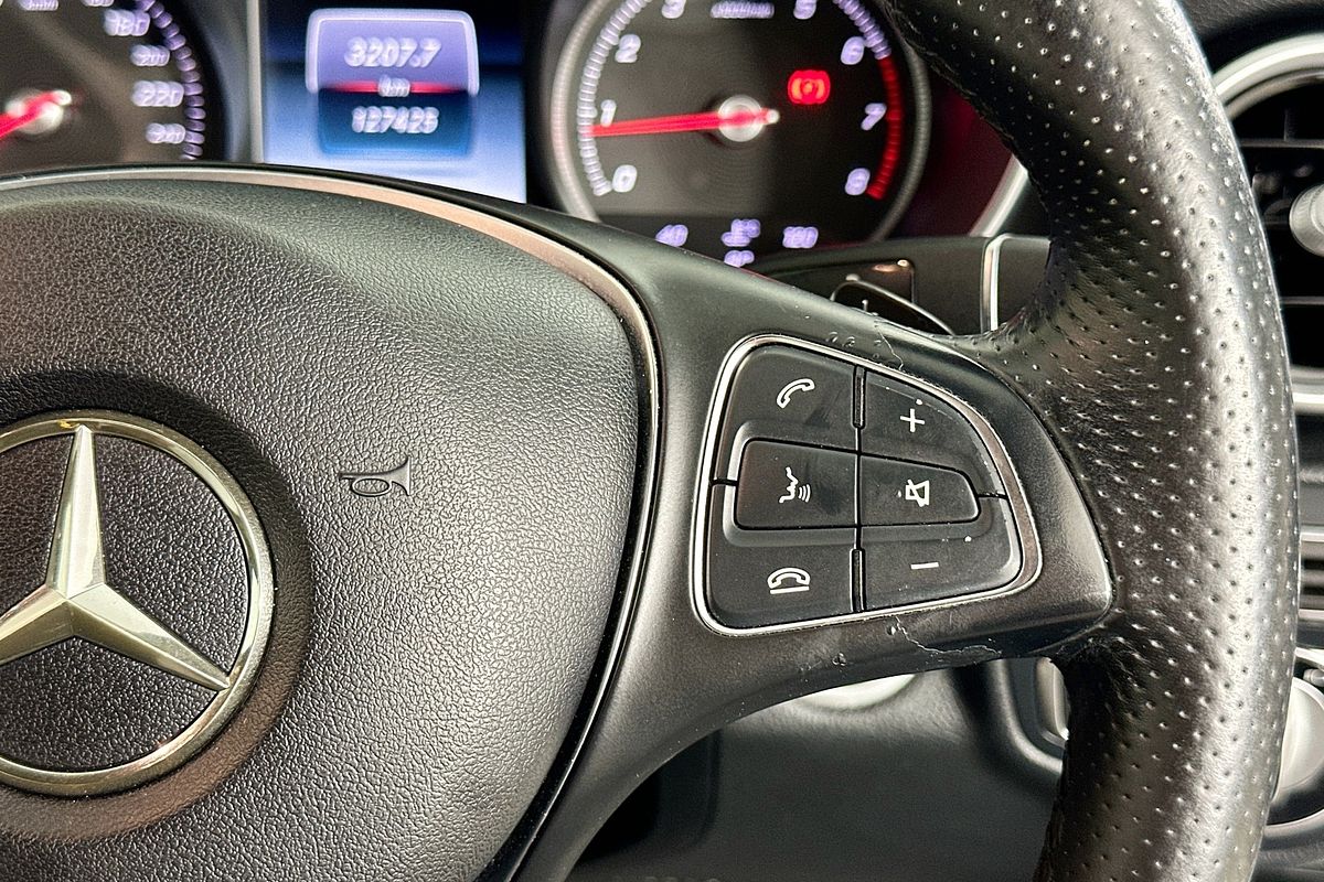 2015 Mercedes-Benz C200  205