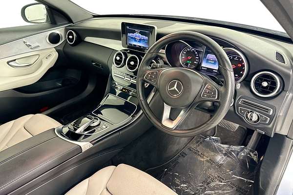 2015 Mercedes-Benz C200  205