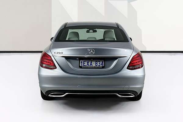 2015 Mercedes-Benz C200  205