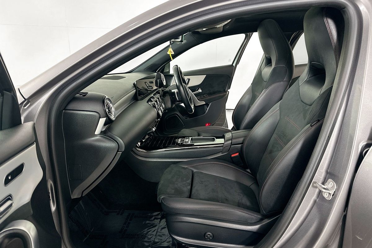 2024 Mercedes-Benz A200  W177 MY24.5