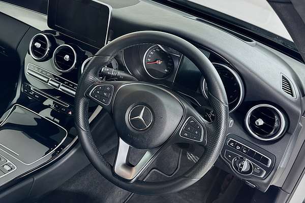 2016 Mercedes-Benz 200  205 MY16