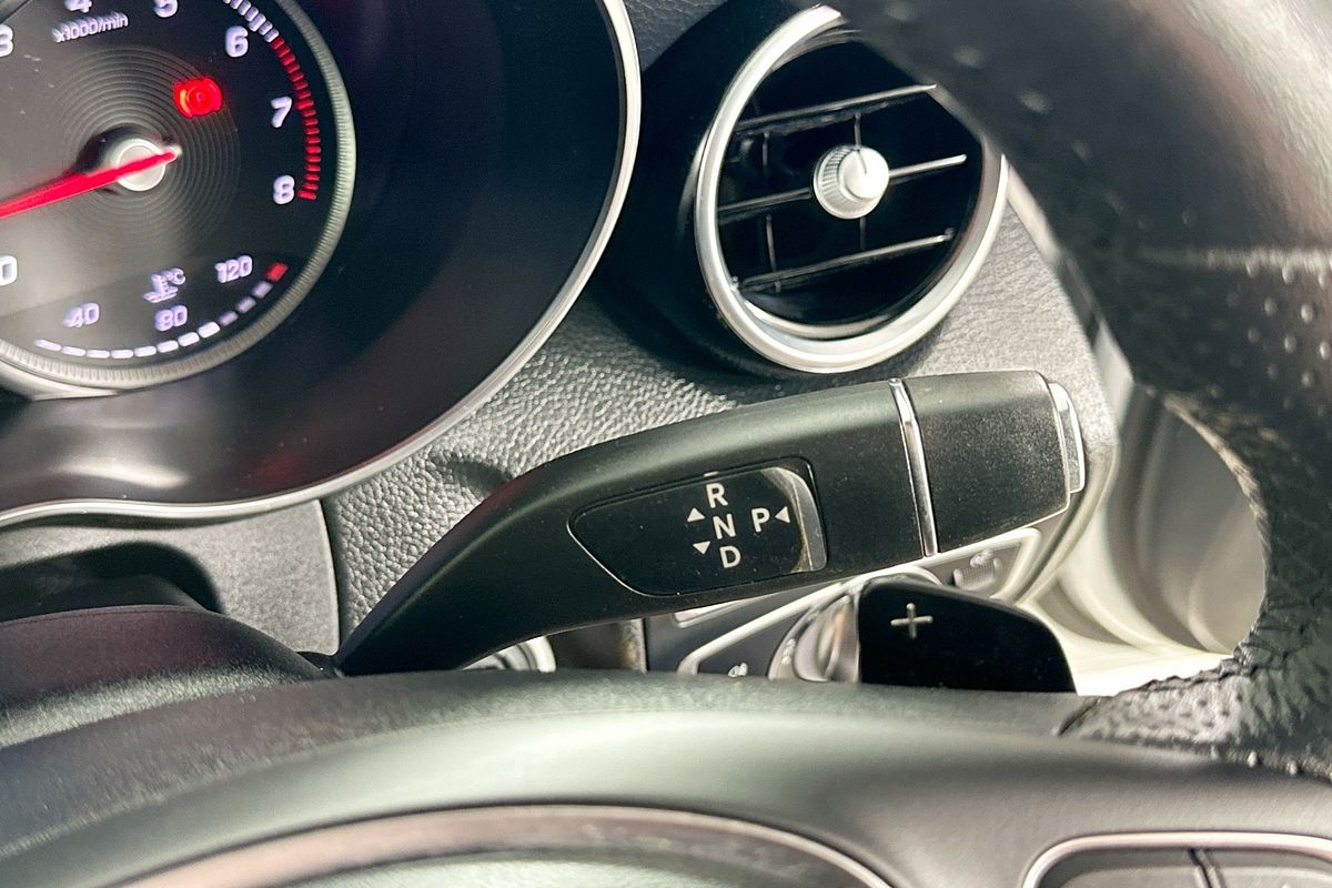 2017 Mercedes-Benz C200  205 MY17