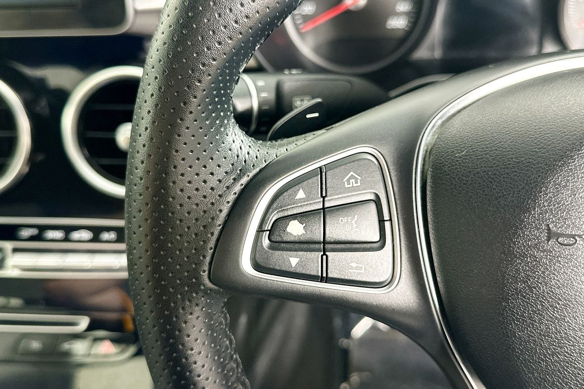 2017 Mercedes-Benz C200  205 MY17