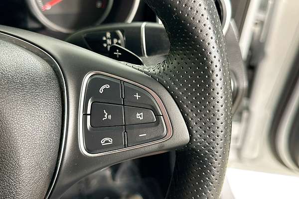 2017 Mercedes-Benz C200  205 MY17