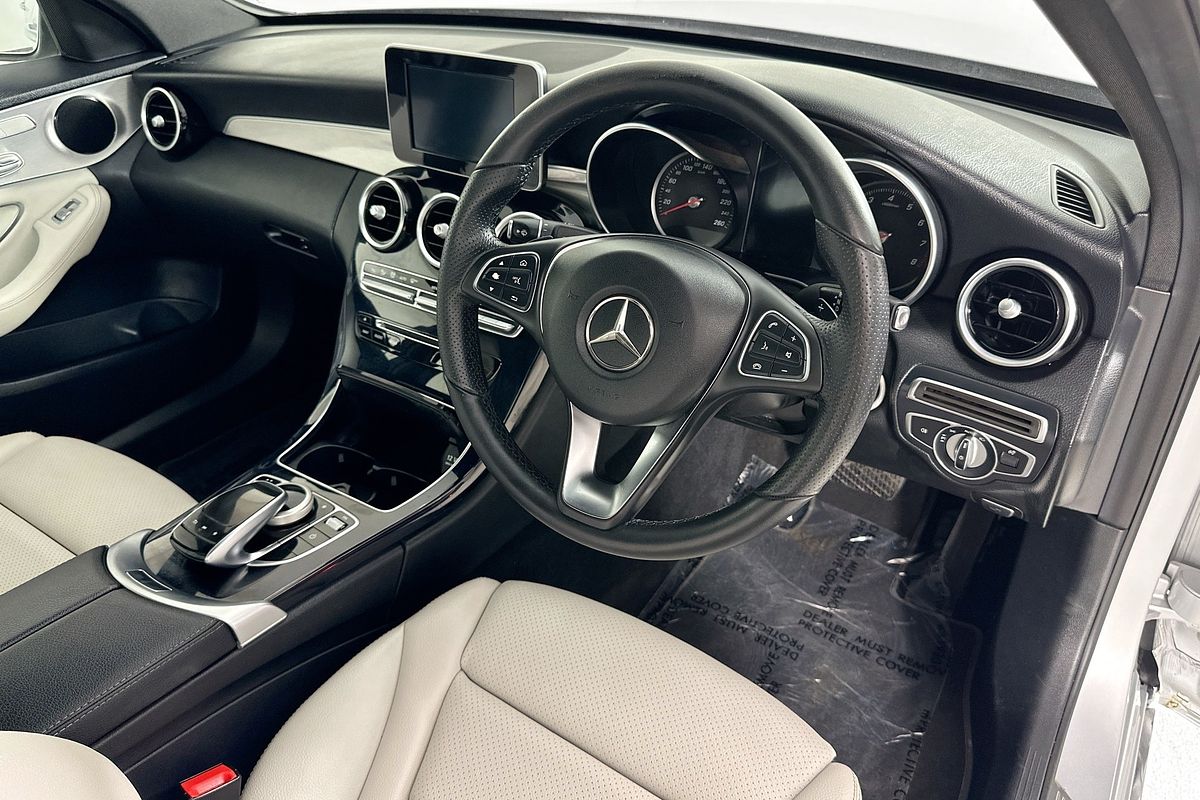 2017 Mercedes-Benz C200  205 MY17