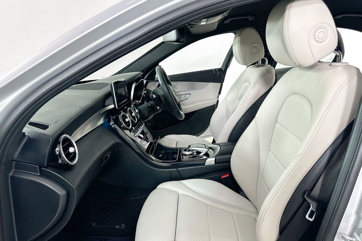 2017 Mercedes-Benz C200  205 MY17