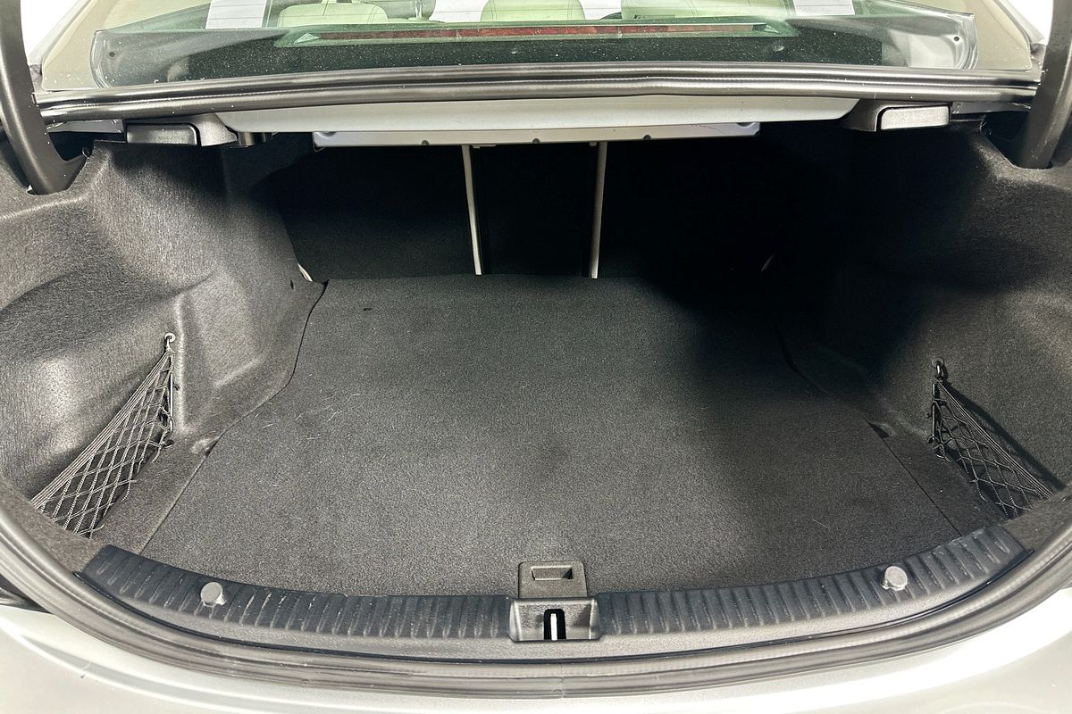 2017 Mercedes-Benz C200  205 MY17