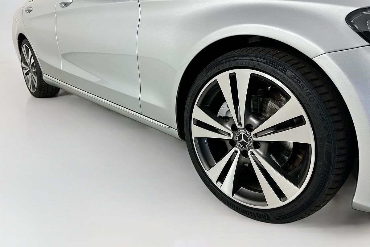 2017 Mercedes-Benz C200  205 MY17