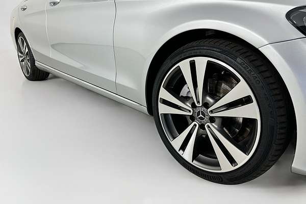 2017 Mercedes-Benz C200  205 MY17