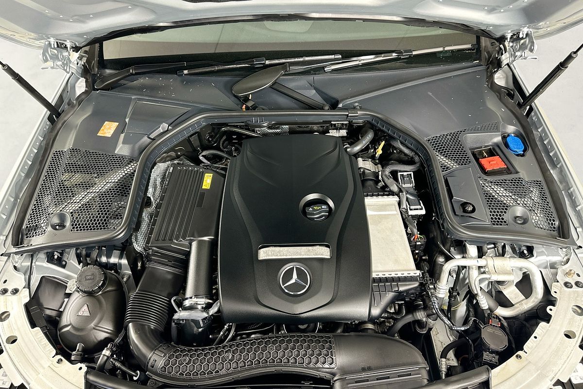 2017 Mercedes-Benz C200  205 MY17