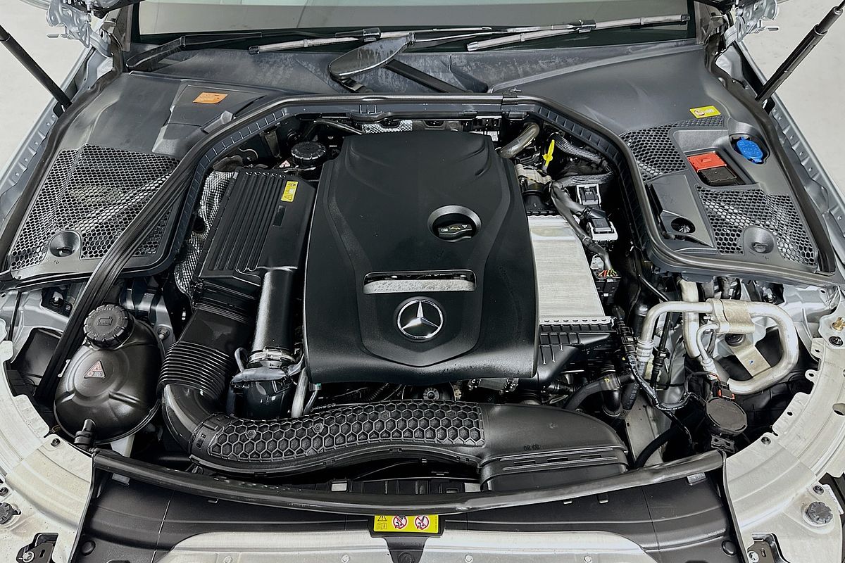 2016 Mercedes-Benz 200  205 MY16