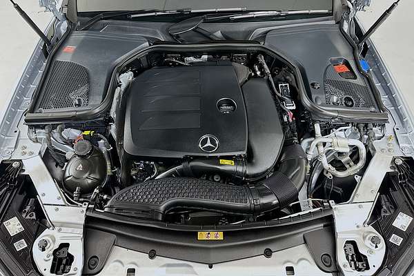 2022 Mercedes-Benz 200  W213 MY22