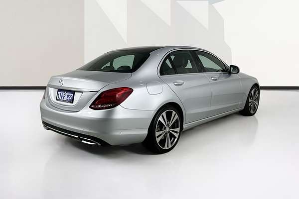 2016 Mercedes-Benz 200  205 MY16